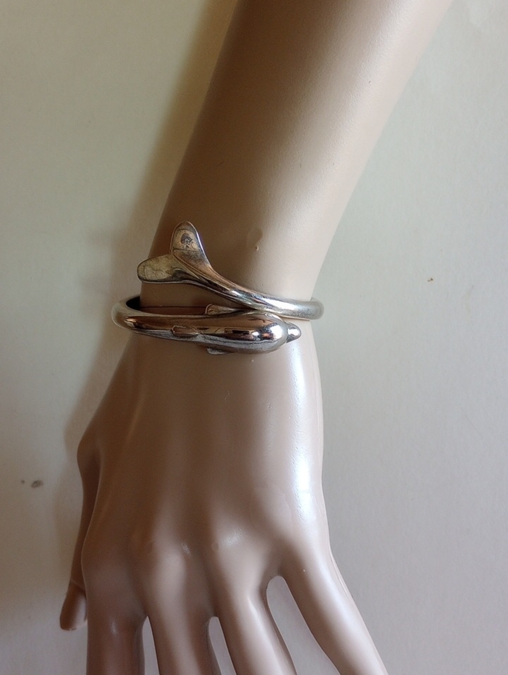 VINTAGE Sterling Silver Dolphin Hinged  Bracelet -Figural
